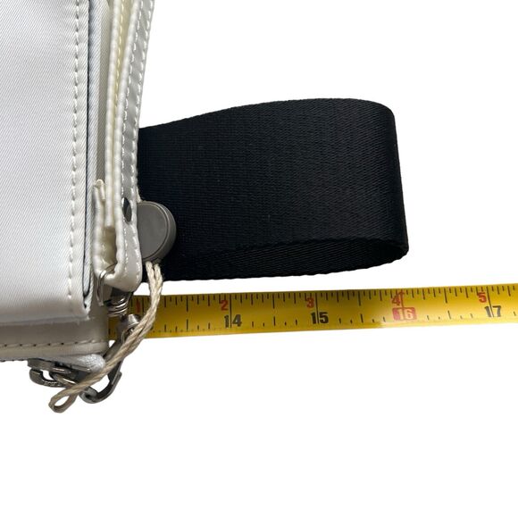 MM6 MAISON MARGIELA Multi Pockets Belt Bag In White - Picture 12 of 13